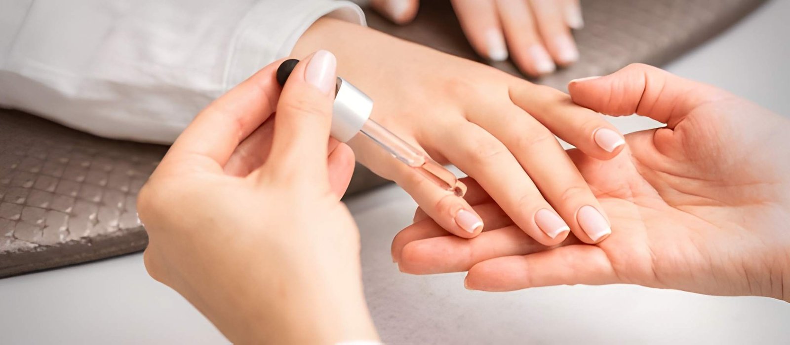 Manicure treatment at La Gracia